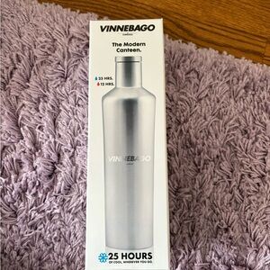 VINNEBAGO Silver Canteen